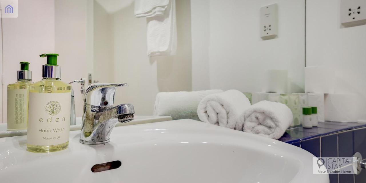 Capital Aldgate - Two Bed * Londen